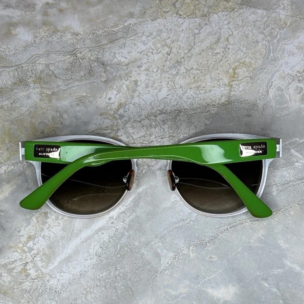 🔥🔥🔥Kate SpadeStylish Green and White Sunglasses🔥🔥🔥